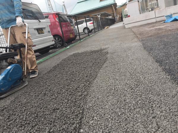 「土間コンの常識が変わる|CI」 水勾配・クレーム・メッシュ・全国