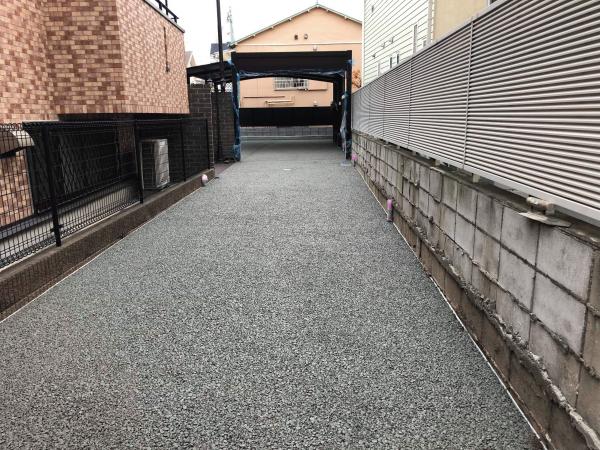 【水はけ】広い旗竿地の土間コンクリート