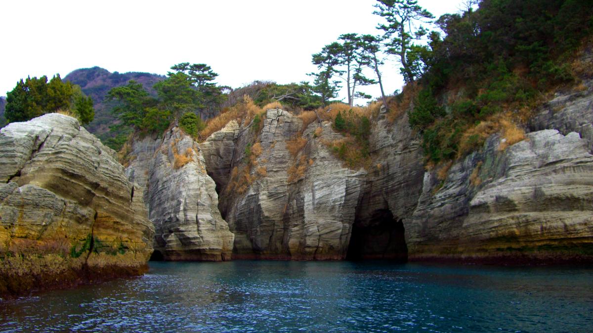 2007-01-21_jp-izu_20_dogashima_isles_b.jpg