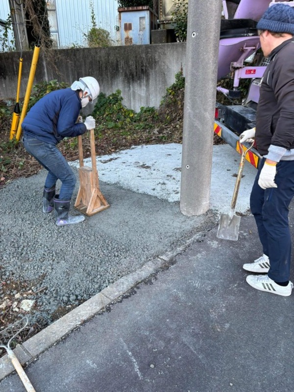 【静岡】「地元生コン工場(組合)で発生した残コンを地元行政や市民の悩みの種【雑草】のソリューションとして活用」