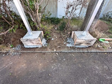 看板の基礎コンクリートなど建築基準法がまとわりついてこないなら【ヌテコン】