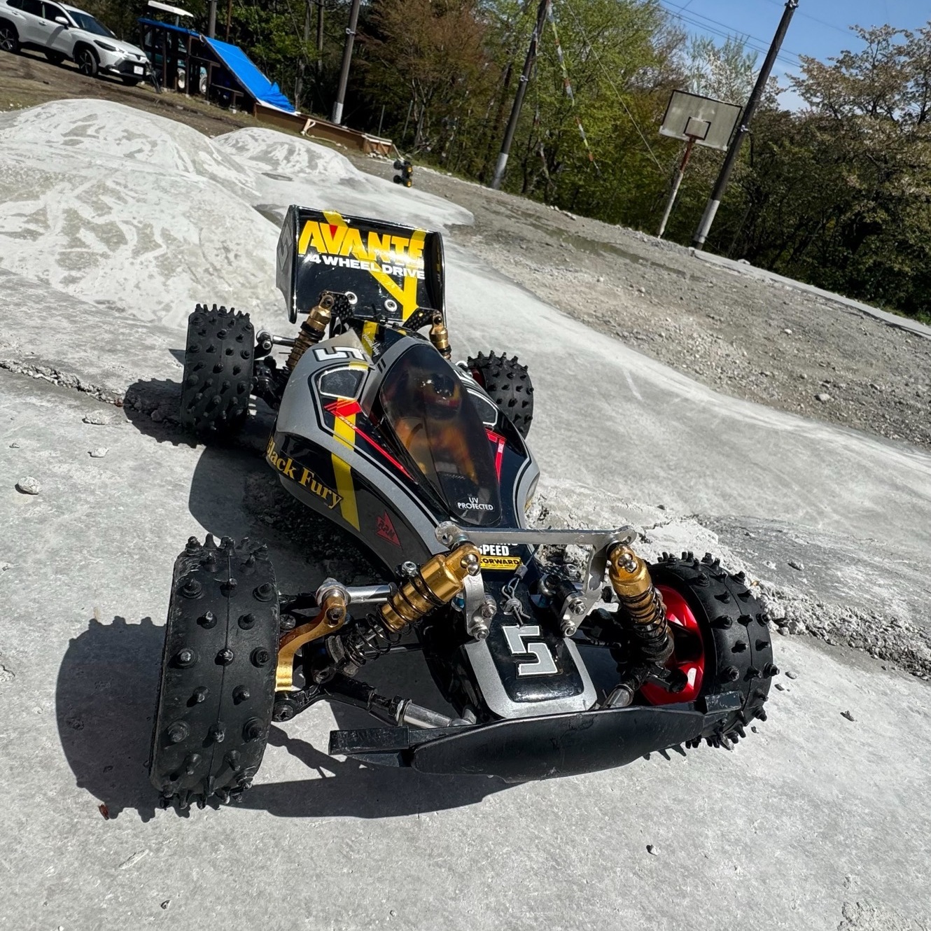 名物【カーボンニュートラルスポーツパーク】にスポーツカーが登場？！