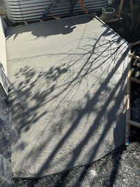 同価格で白い土間コン（ザンコン™︎）選べます。見積もりをご依頼した業者様にお伝えください