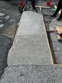 資材高騰と担い手不足が深刻な現代にあって脱炭素で資源循環など付加価値たっぷりな土間コンがなんと平米10000円ポッキリ