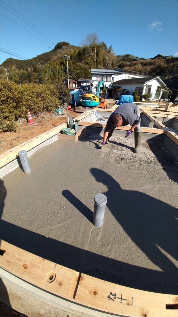 防湿抑えコンクリート（土間コン）とか「ザンコン™︎でいいじゃん」て時ありますよね？