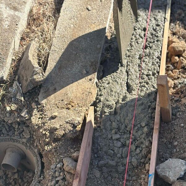 ザンコン™︎ でいいじゃん！ 【ブロックの土台】残コンJIS工場並の品質管理で打設