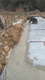 ザンコン™︎でいいじゃん！そんな現場ありますよね？ 住宅基礎の型枠と鉄筋を設置する作業床