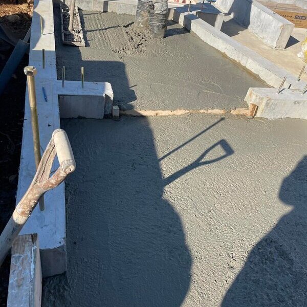 地盤からの湿気を抑え込むだけの土間コン™︎だったら【ザンコン™︎】でいいじゃん！