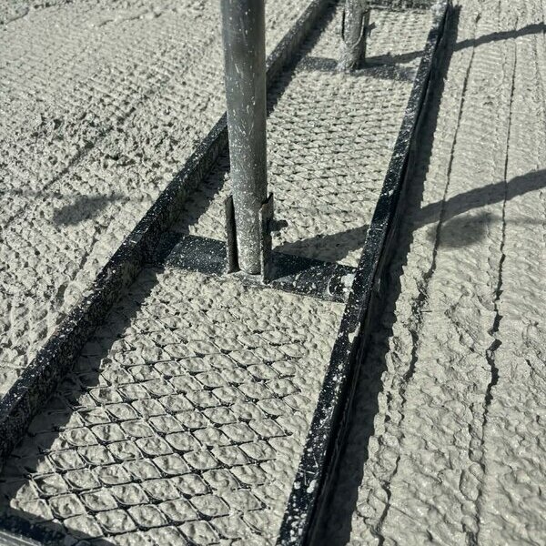 白い土間コン™︎にJIS品登場？！「JISマークついてるの？」よくある質問に答えを出しました