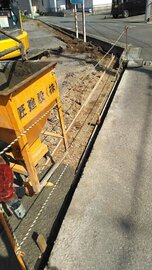 段差や穴ぼこを埋めるだけとか、型枠と背筋を載せる作業だけとか「それならザンコン™︎でいいじゃん」