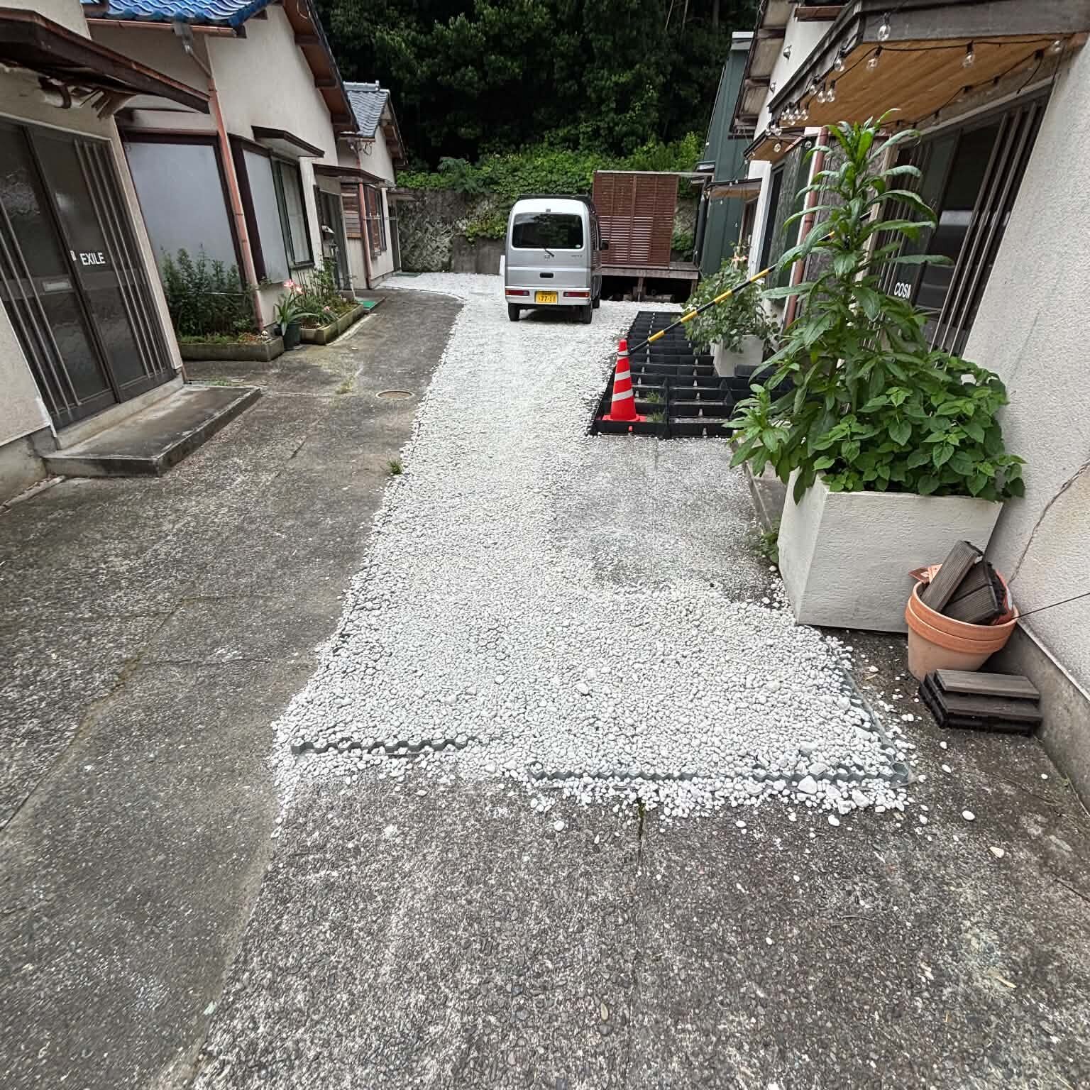 土間コン™︎ 必要？ とりあえずザンコン™︎ジャリ で良いのでは？ 後から採用もできるしね