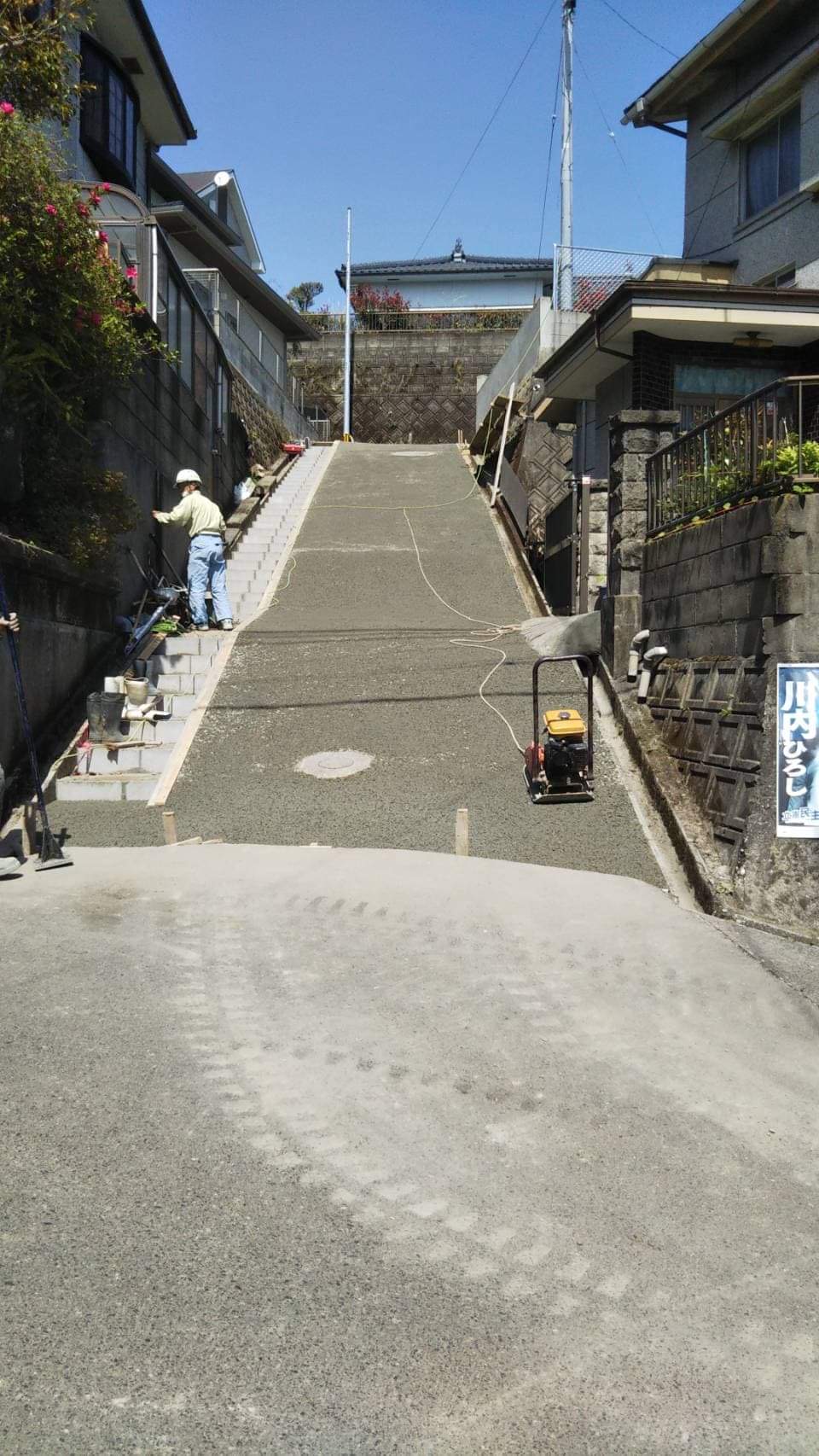 鹿児島 道路会社が当たり前に生コン屋さんからポーラスコンクリートを調達する 南国生コン 堀之内建設 水たまり対策 透水コン 透水性舗装仕上材 生コンポータル