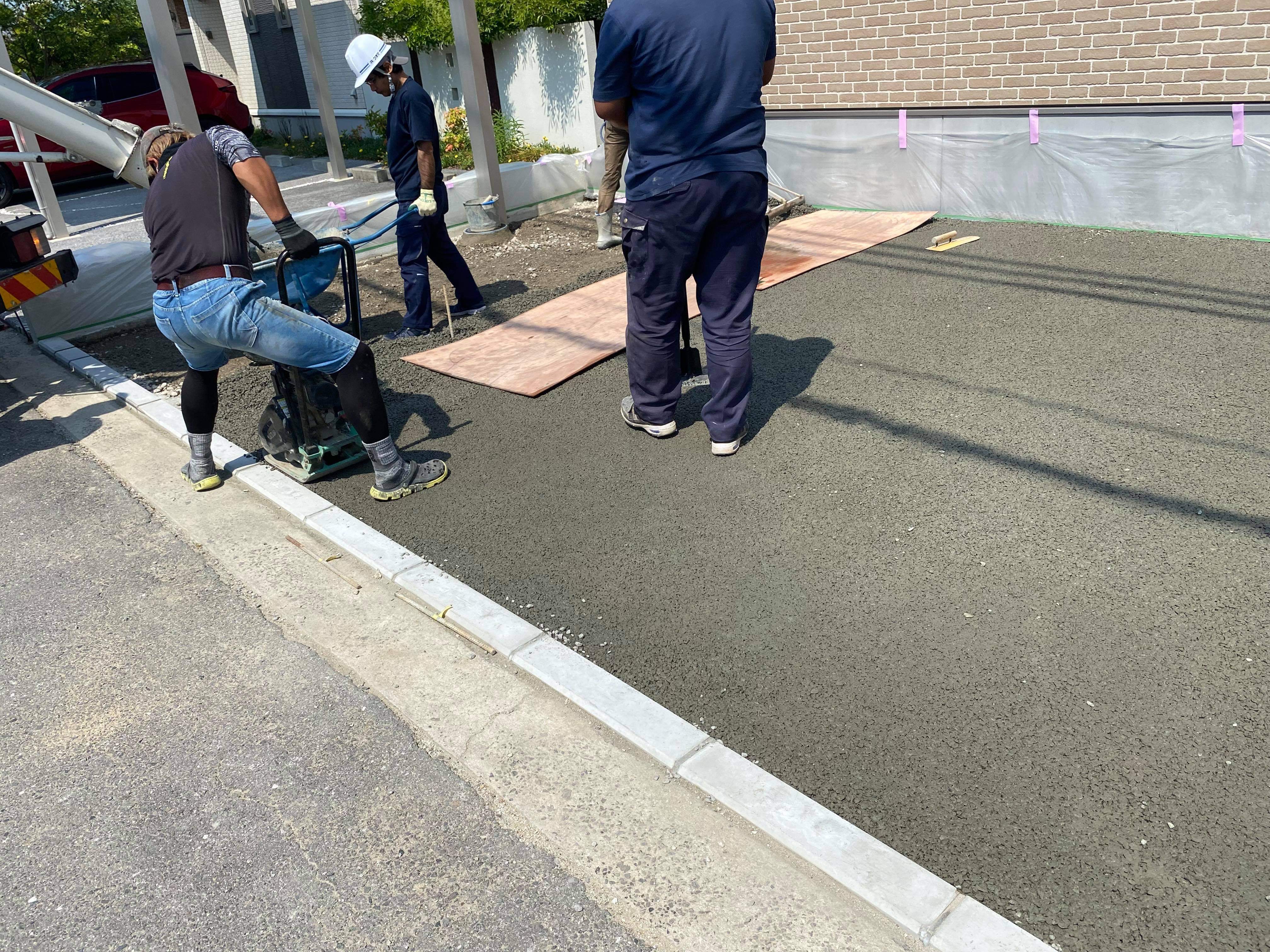 愛媛 最近評判をよく聞く となった理由 春日川内共同生コン Bagus 水たまり対策 Drytech ドライテック 透水性舗装仕上材 生コンポータル