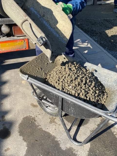 群馬 施工者 製造者双方にとって仕事が生まれる ありがたい限りです 平野ブロック モトキ建材 水たまり対策 Drytech ドライテック 透水性舗装仕上材 生コンポータル 群馬 施工者 製造者双方にとって仕事が生まれる ありがたい限りです 平野ブロック モトキ建材 水たまり対策 Drytech ドライテック 透水性舗装仕上材 生コンポータル