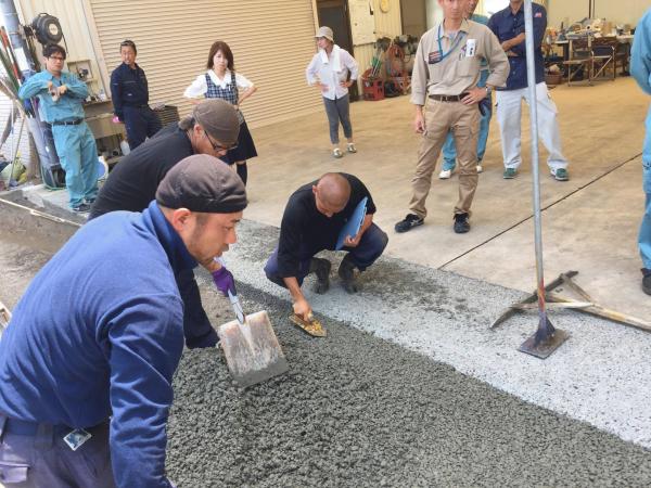 「小規模透水性コンクリート全国対応について」 道路・コンクリート舗装・透水・価格