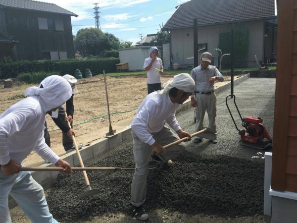「面倒な組合交渉ありませんよ」 道路・透水・外構・小規模・コンクリート舗装