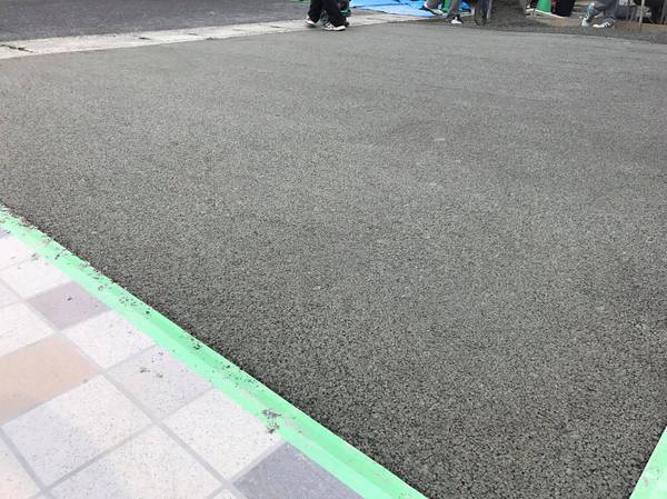 「香川工組で新しい土間コン」 香川・土間コン・透水性コンクリート
