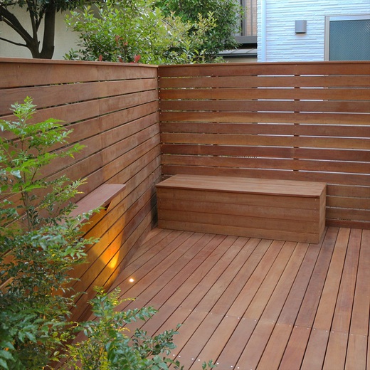 wooddeck.JPG
