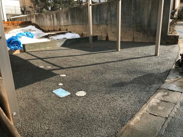 「従業員さんのご自宅」 駐車場・カーポート・土間コン