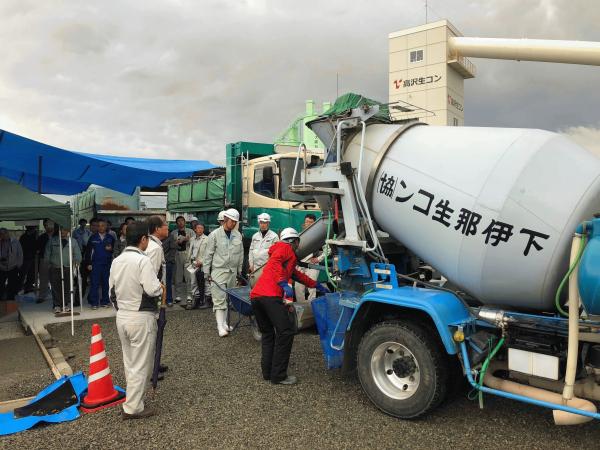 「日本の地面が変わる?!【生コンの本気】」