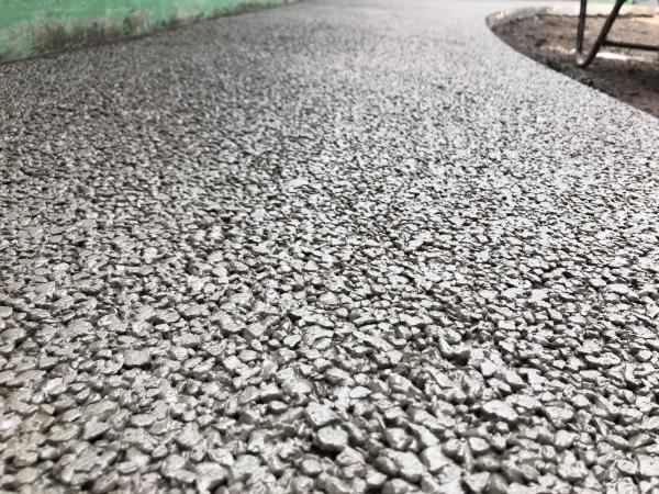 「既存の常識にとらわれるな!」他人とは違うを求める者が新しい世界を作っていく。