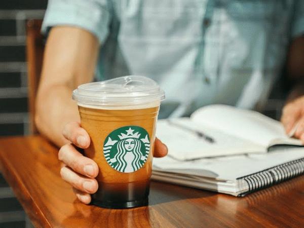 マイクロプラスチックから考える、モノづくり産業の再定義｜アスファルトと透水性コンクリート