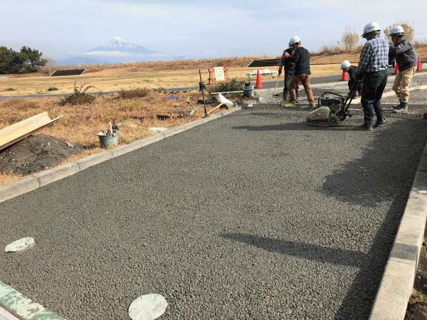 【静岡】富士山と透水性コンクリート