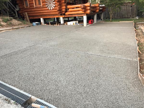 【千葉】「草ははえない、水たまりできない、駐車場になる。」台風15号災害からの復旧