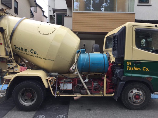 生コン車.jpeg