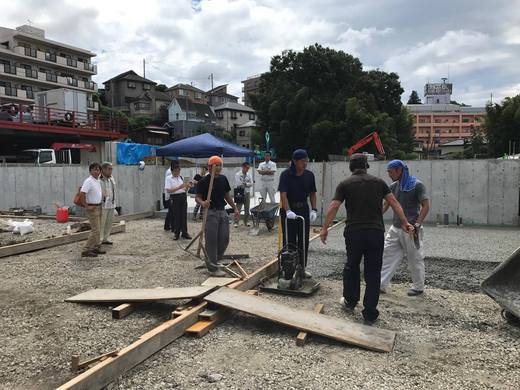 施工中①