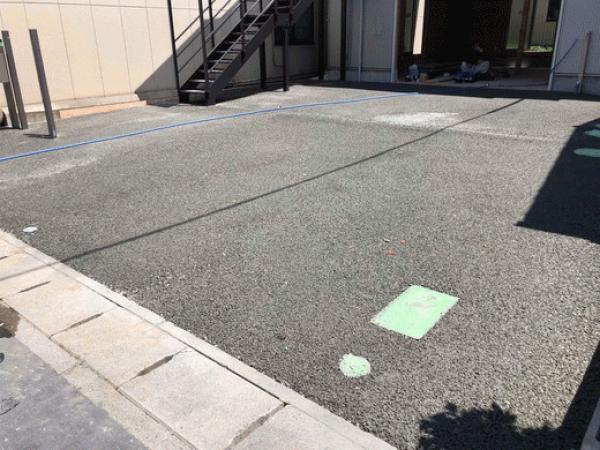 「朝から雨でも施工を決める｜透水性コンクリート」
