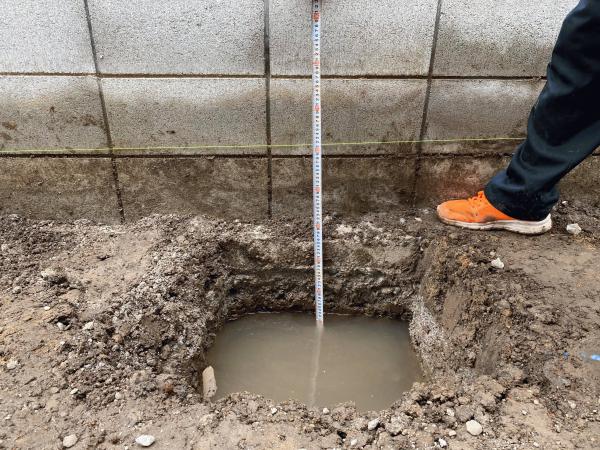 【埼玉】「逆に透水性コンクリートじゃなくてよかった」カーポート・土間コン