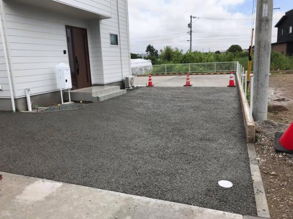 【静岡】「真っ平ら、草は生えてこない、排水も心配ない、変性しない」スーパー土間コン・南天園・向陽生コン