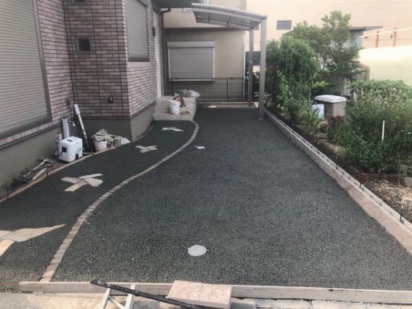 【大阪】あなたはどっち?「表面の風合いがいい」「見た目のゴツゴツがちょっと」