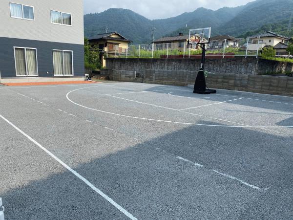 【山梨】「透水性コンクリート《ドライテック》の免責事項と補修対応」