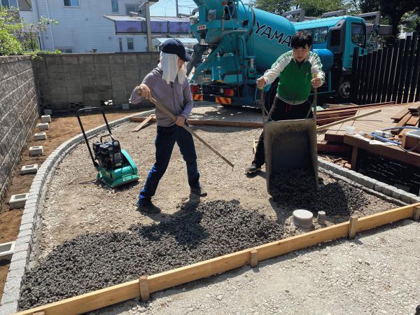 【千葉】「最近の素人さんは本当に凄い」「たった2人で17m2を1時間半」DIY・ヤマカ建材工業
