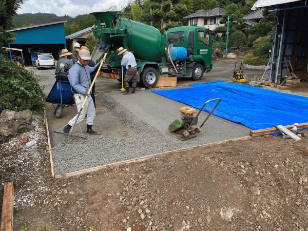 【千葉】「《忙しい》は誰のせい? 透水性コンクリート《やる》《やらない》を分けるモノ」山一園