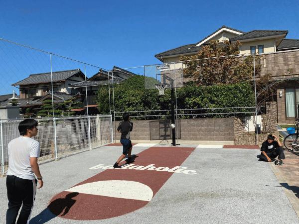 「完成したコートで遊んでみた」ストリートバスケブランド《ballaholic》との協業 #13