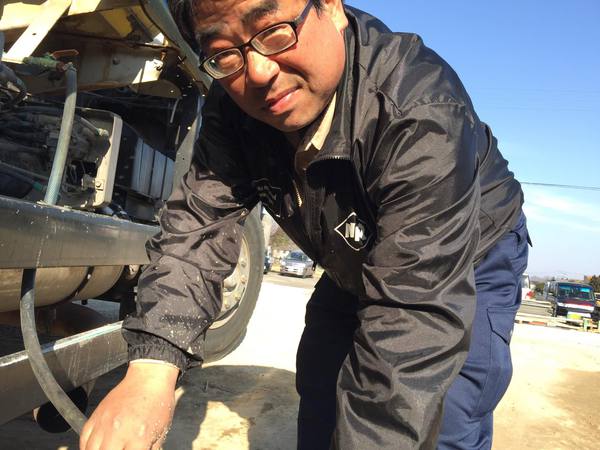 「下からまさつ|よくある質問」 価格・雨・ピン角・車両・目地・洗い出し