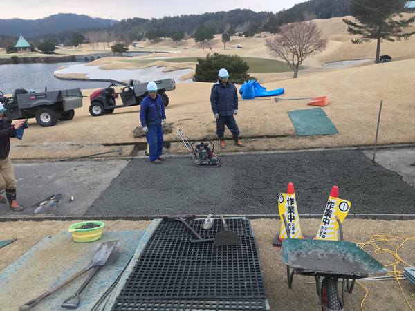 「バンカーが池にならない」 法面・透水・バンカー・ゴルフ・カート路・改修