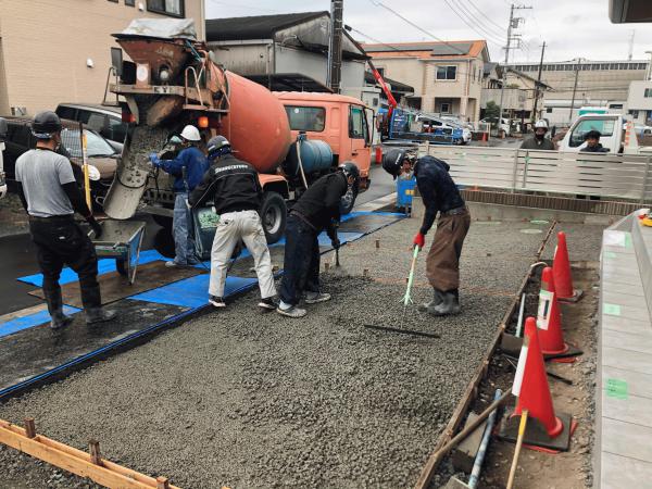 静岡 採用しない したことがない ハウスメーカーには問題があります 伊豆植物園 積水ハウス 水たまり対策 ドライテック オコシコン 透水性舗装仕上材 生コンポータル