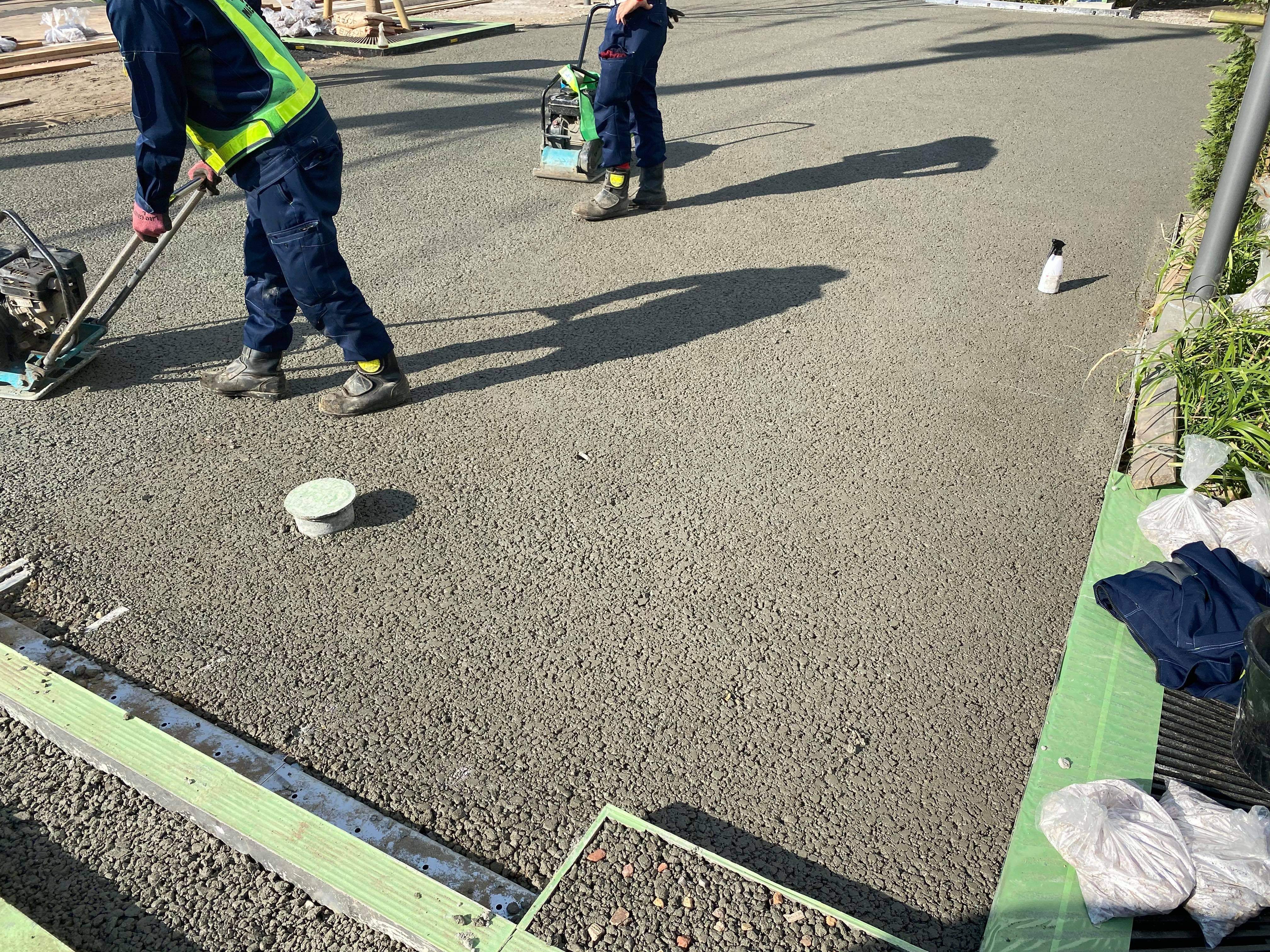 【東京】「いよいよ2期工事ドライテック完成。3期工事は倍6,000m2へ」岡庭建材工業・前田道路・隈研吾隈研吾