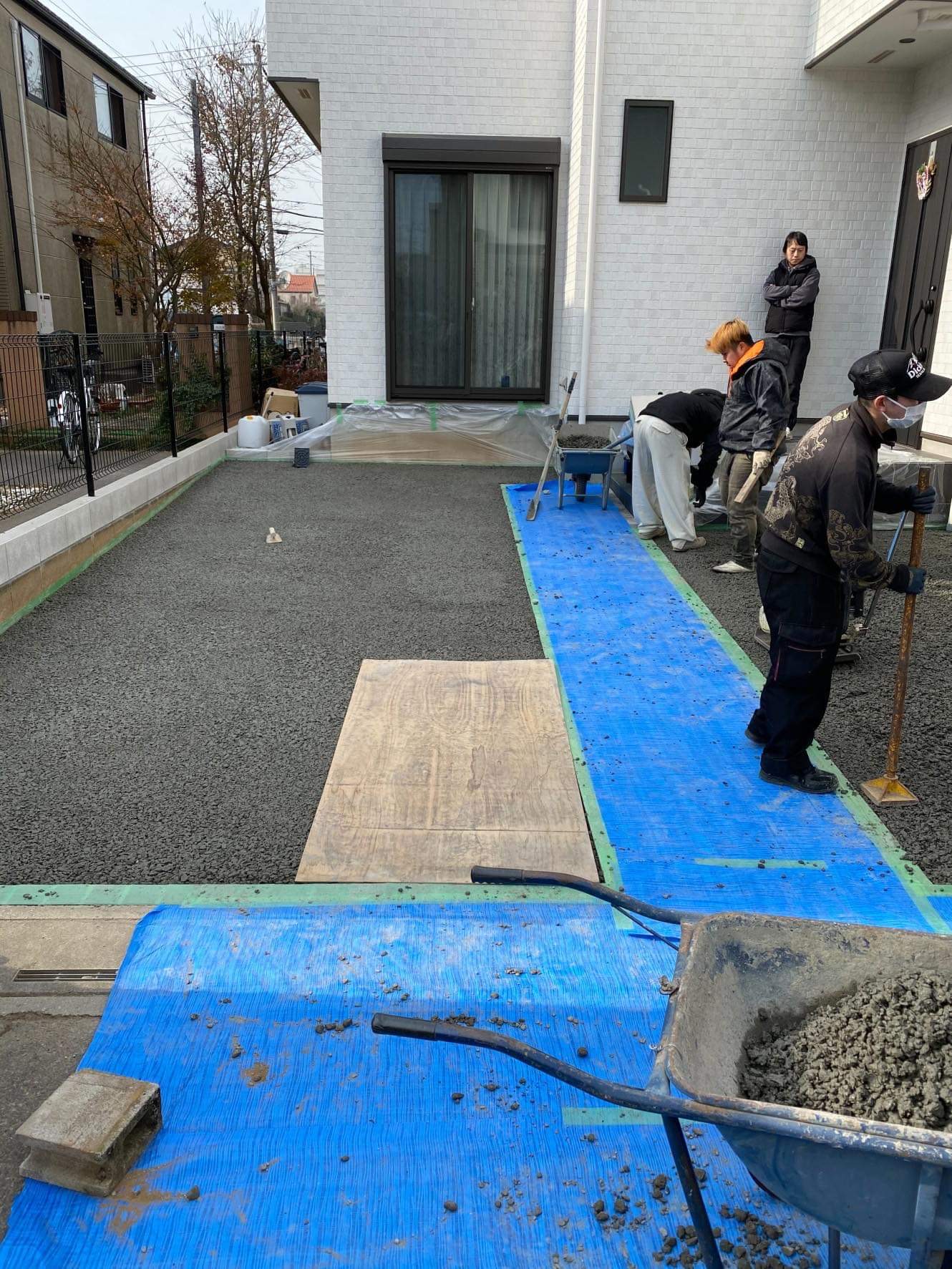 【東京】「小口生コン《吉田東光》からもドライテックは買えます」飯高ブロック工業・岡庭建材工業