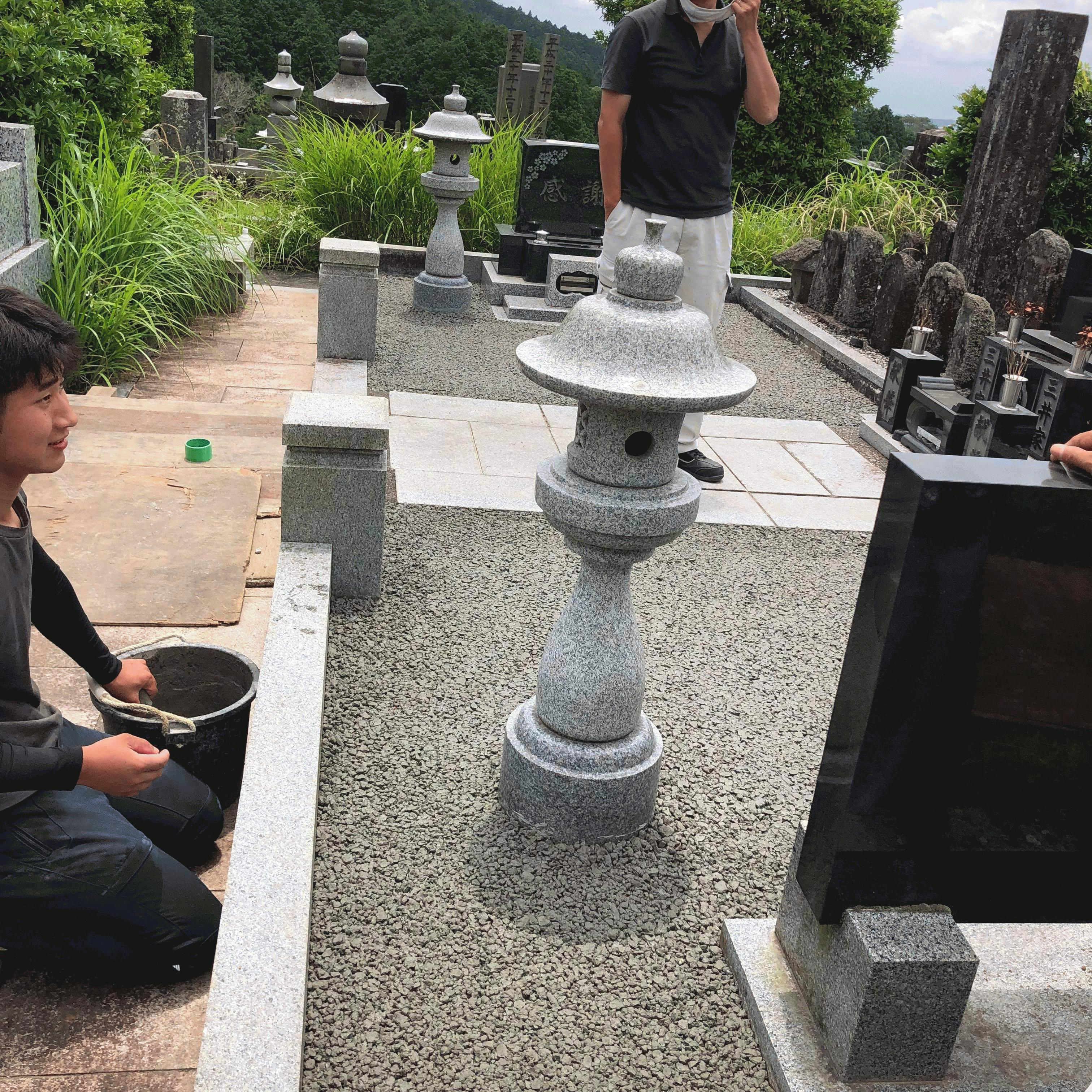【静岡】「私のお墓の前で（水たまり雑草のせいで）泣かないでください」前芯・沼津石材