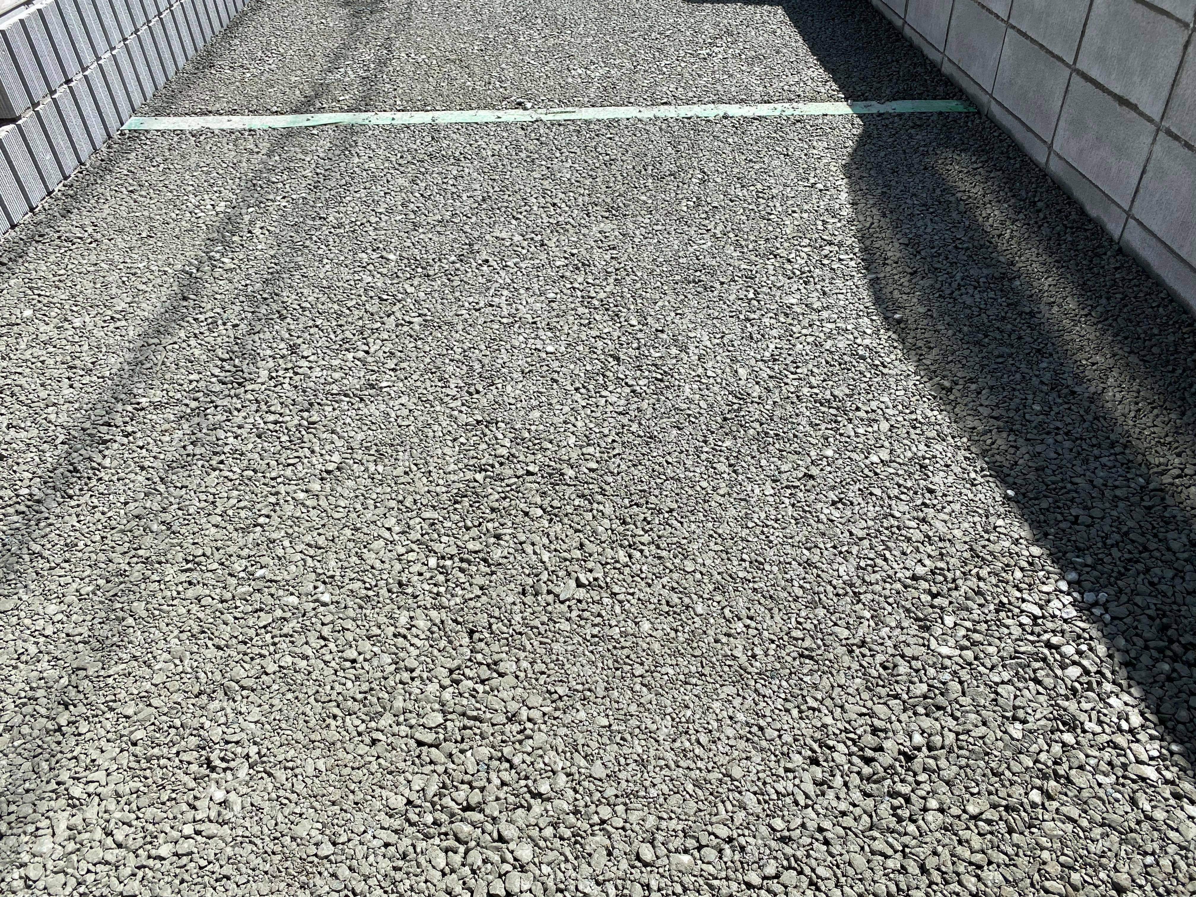 【神奈川】「駐車場は斜めってるよりももちろん平らである方が何かと便利」上村建材・ダップルス