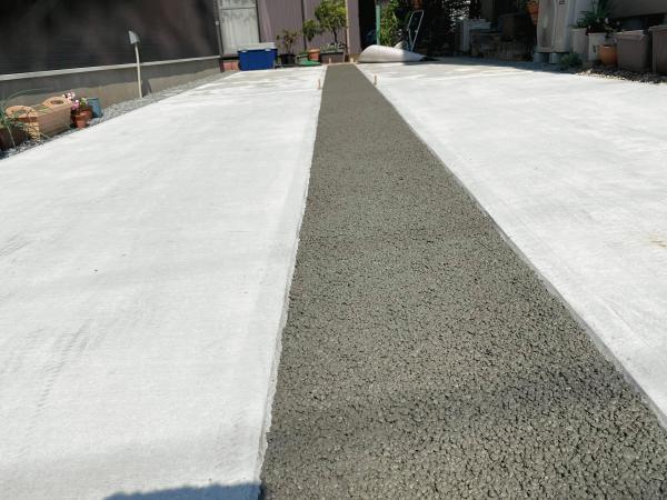 【静岡】「排水スリット(水切り)や砕石敷きなど《段差》のない土間コンで安心歩行」石原工務店