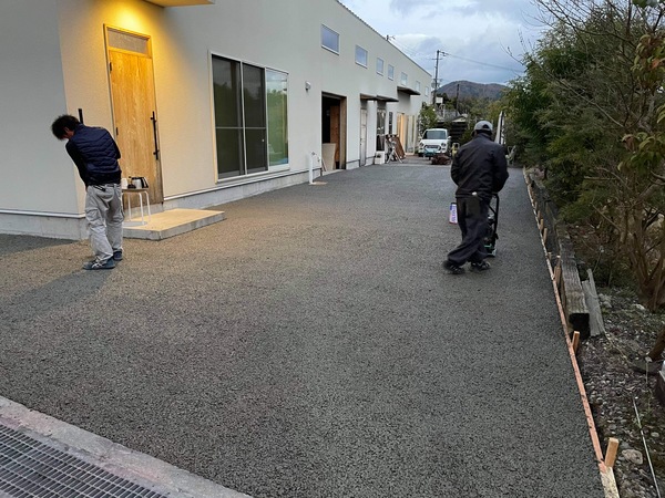 【大阪】「ドライテックやオワコンを施工しない施工者は施工者にあらず」寝屋川コンクリート・ガーデンジャム