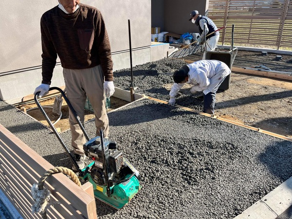 【愛媛】「駐車場にオコシコンをご自身で！ 生コンビニではオコシコンのDIYを引き続き提案しています」大和生コン・DIY