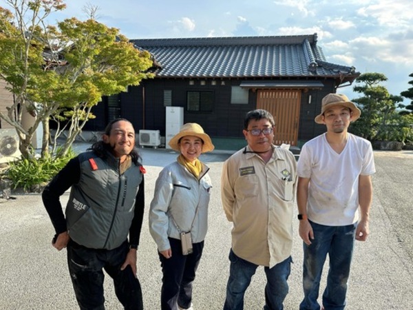 【大分】「熟練の透水性コンクリートで舗装された広大な駐車場」大分綜合建設・all round・透水性夫