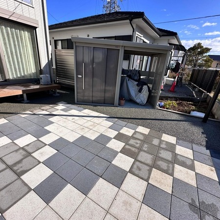 【静岡】「縁側や主庭など見える方目立つところに採用されるコンクリートはどっち？」ICC・アトリエKAZU